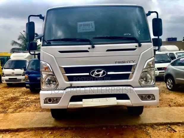 Hyundai Mighty( 3) · Photo 1