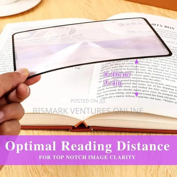 3x Sheet Magnifier Reading Glass · Photo 5
