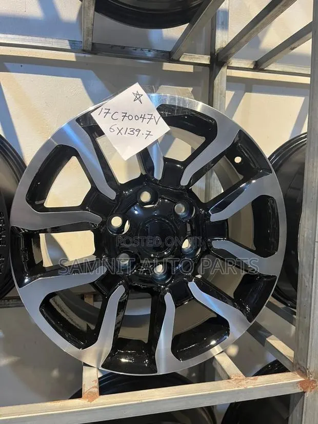 Brand New Rim 17 for Toyota Hilux · Photo 1