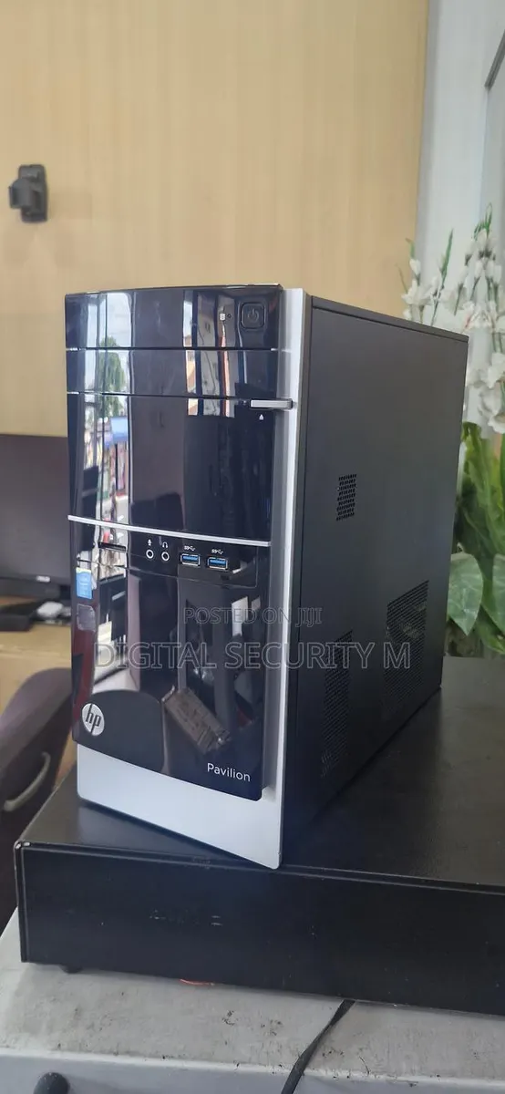 Desktop Computer HP Pavilion 570 8GB Intel Core i5 HDD 500GB · Photo 1