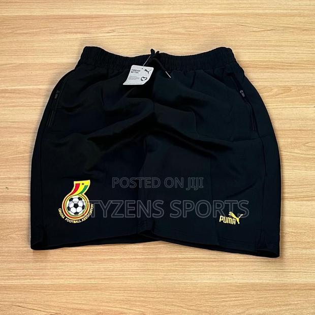 Black Stars Black Shorts · Photo 1