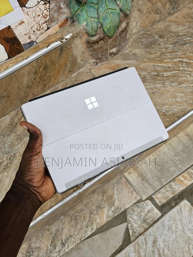 Laptop Microsoft Surface 3 4GB Intel Atom SSD 128GB · Photo 2