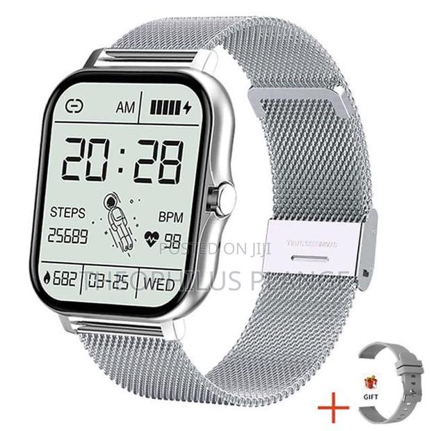 Smart Watch With Extra Strap · Photo 2