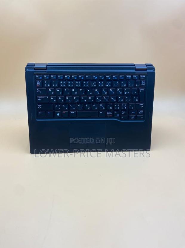 New Laptop Dell Latitude 7390 8GB Intel Core I5 SSD 256GB · Photo 2