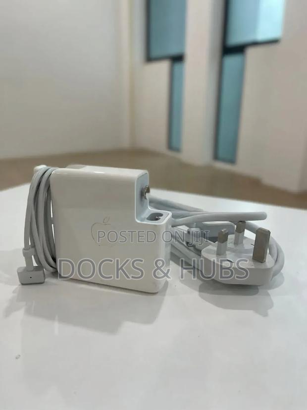 Apple 85W T-Shape Magsafe 2 Charger (2011 - 2015 Macbook) · Photo 5