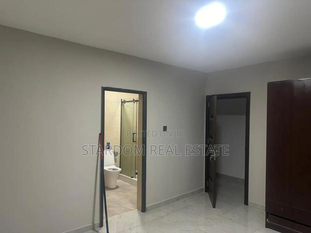 2bdrm Townhouse / Terrace in UPSA Area for rent · Photo 6