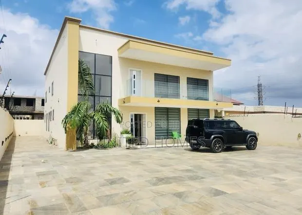 5bdrm House in Adjiriganor for rent · Photo 1