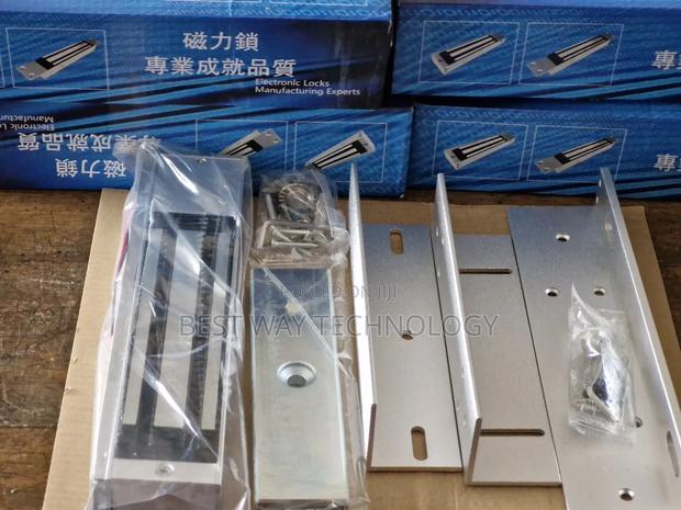 350kg Magnetic Door Lock With Bracket · Photo 2