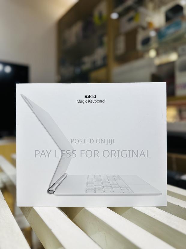 Magic Keyboard 12.9 Inches