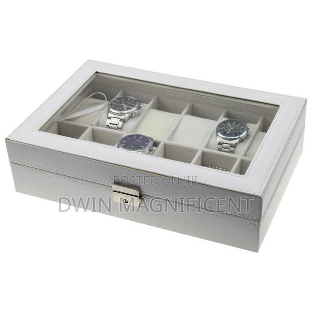 (12 in 1)Quality Watch Box · Photo 4