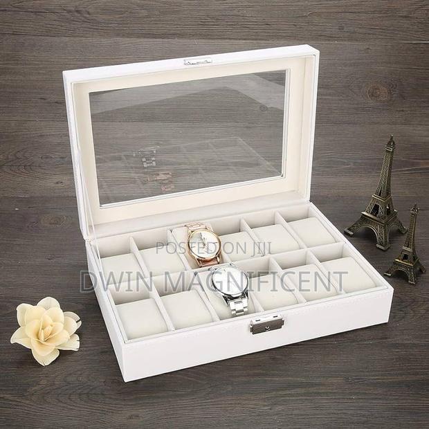 (12 in 1)Quality Watch Box · Photo 5