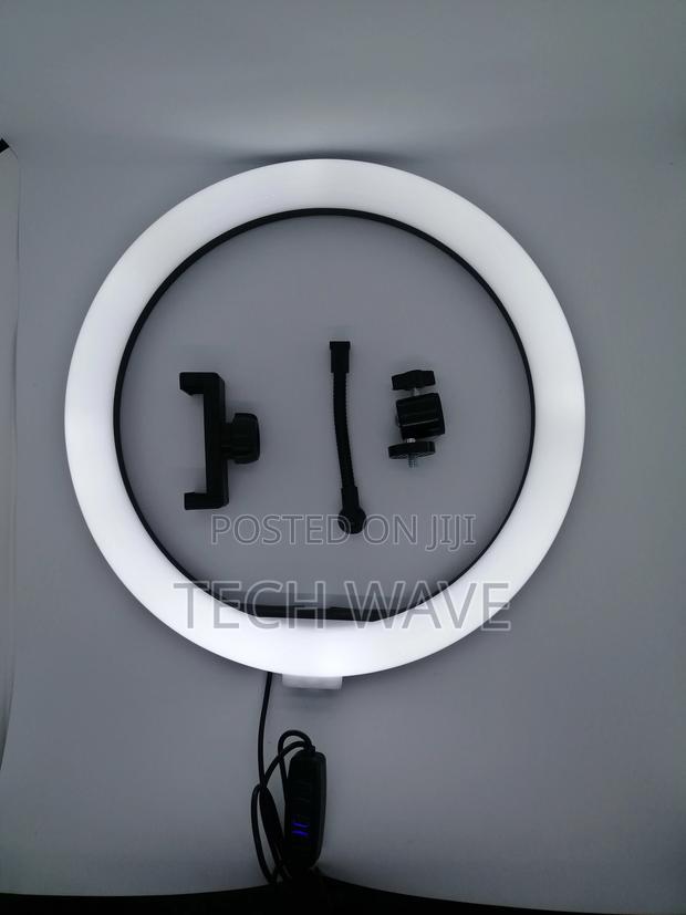 12inches Ringlight With Stand · Photo 2
