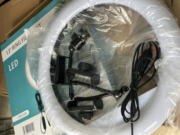 13inches Ringlight With Stand · Photo 2