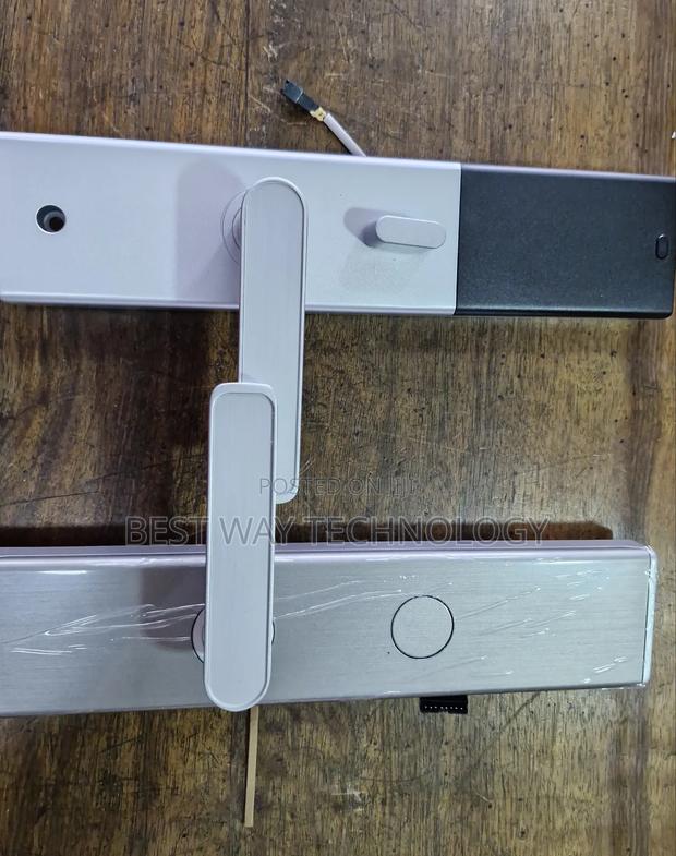 Hotel Door Lock 2109 · Photo 1