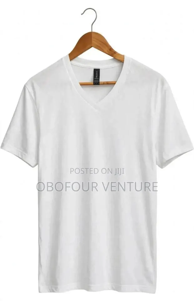 Quality and Affordable White v-Neck 100% COTTON Fabric From USA · Photo 1
