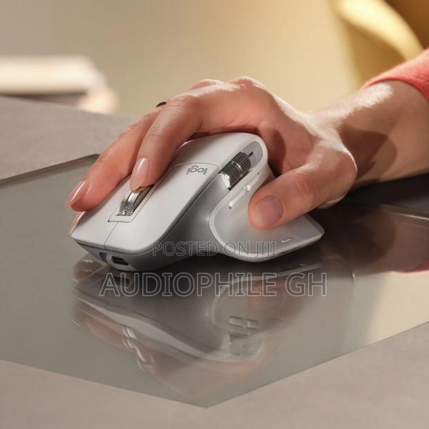 Logitech MX MASTER 3S Performance Wireless Mouse · Photo 5