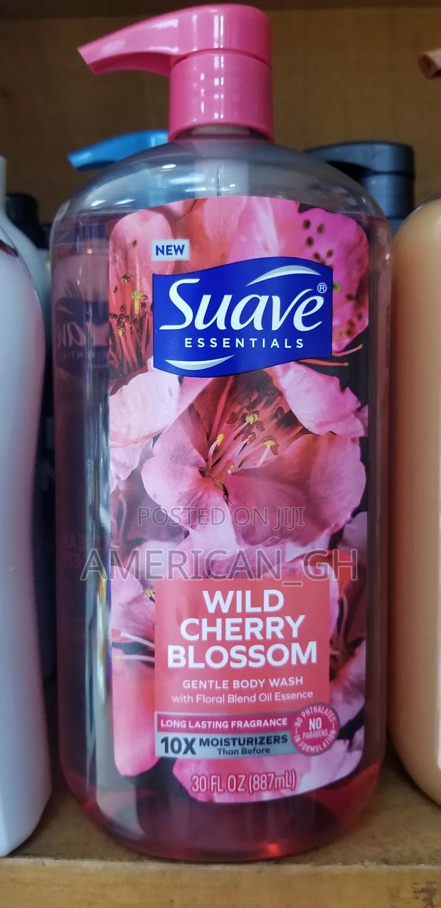 Suave Essentials Wild Cherry Blossom Body Wash · Photo 1