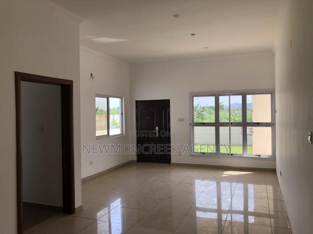 3bdrm Bungalow in Gated Est.Oyibi. for sale · Photo 7