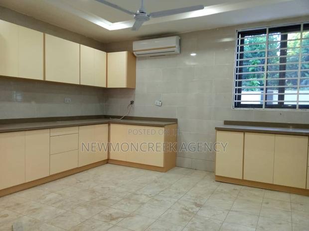 4bdrm Duplex in Adenta Ssnit Flats, Accra Metropolitan for sale · Photo 2