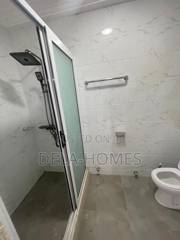 2bdrm Apartment in Lakeside Estate, Ashaley Botwe for rent · Photo 7