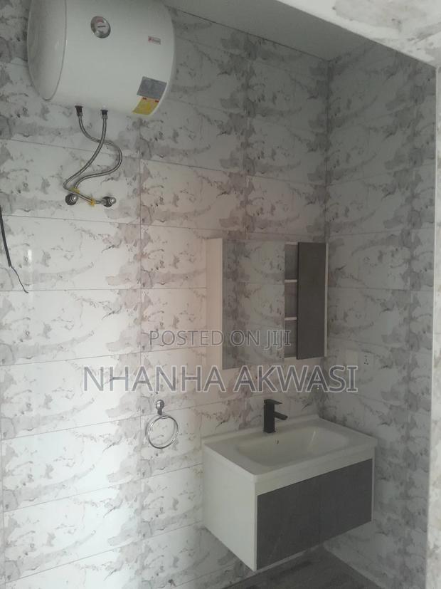 Furnished 2bdrm Apartment in Lashibi, Tema Metropolitan for rent · Photo 3