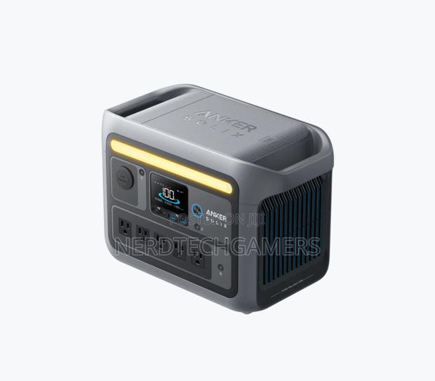 Anker SOLIX C800 Portable Power Station - 768wh | 1200W · Photo 4