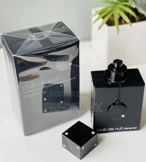 Club De Nuit Intense Man Edt · Photo 1