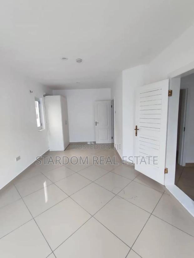 4bdrm Villa in East Legon for rent · Photo 8
