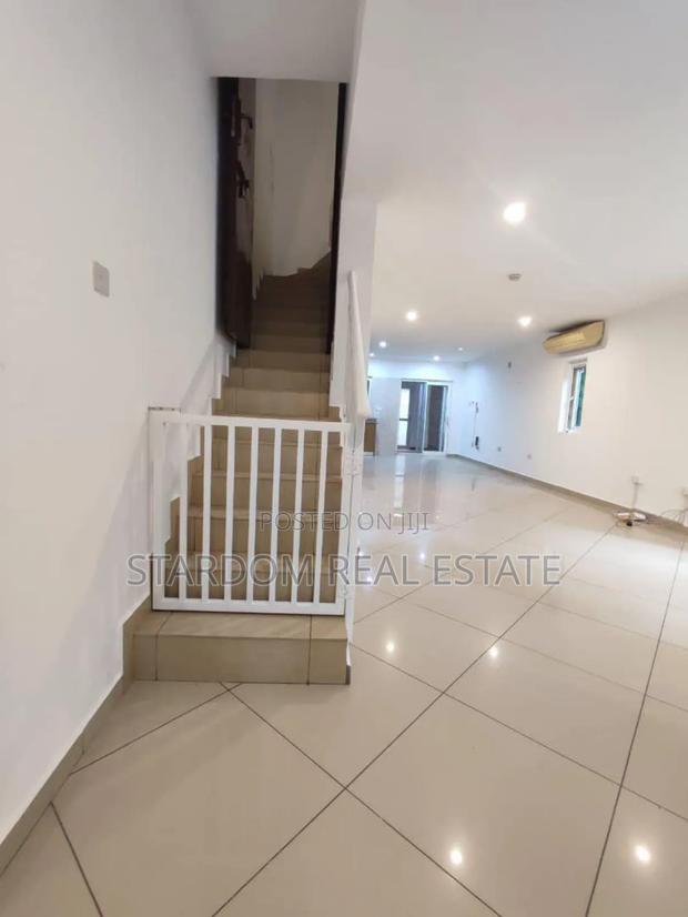 4bdrm Villa in East Legon for rent · Photo 5