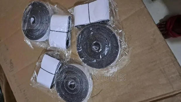 Magnetic Curtain Accessories · Photo 1