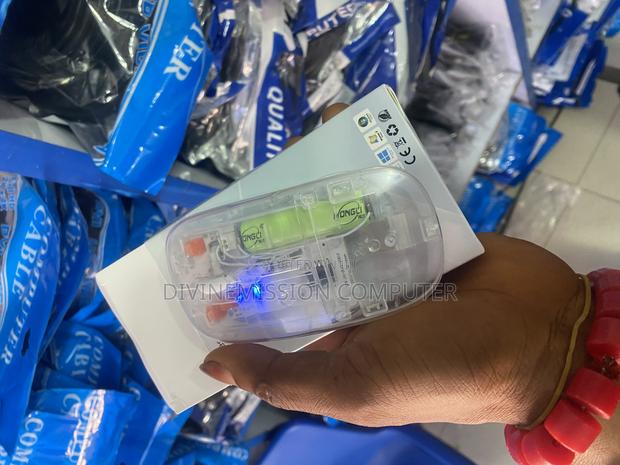 Ultra-Slim Design Wireless,Bluetooth and Chargeable Mouse · Photo 2