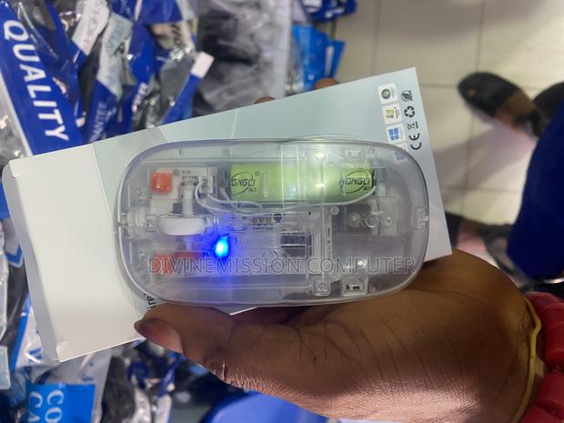 Ultra-Slim Design Wireless,Bluetooth and Chargeable Mouse · Photo 1