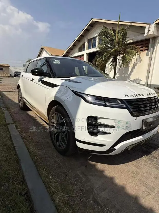 Land Rover Range Rover Evoque 2025 White · Photo 1
