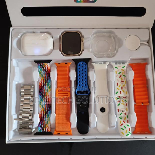I20 10in1 Smart Watch With AIRPOD · Photo 2