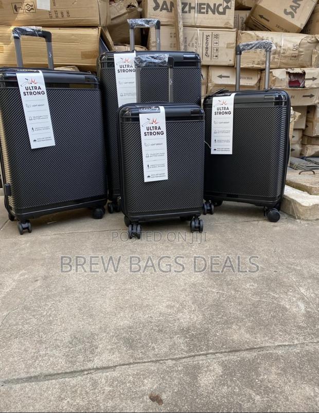 Ultra Strong 4set Black Jony Suitcase for Traveling · Photo 2