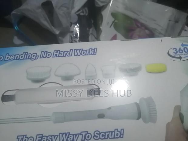 Tornado Cordless Power Scrubber · Photo 2