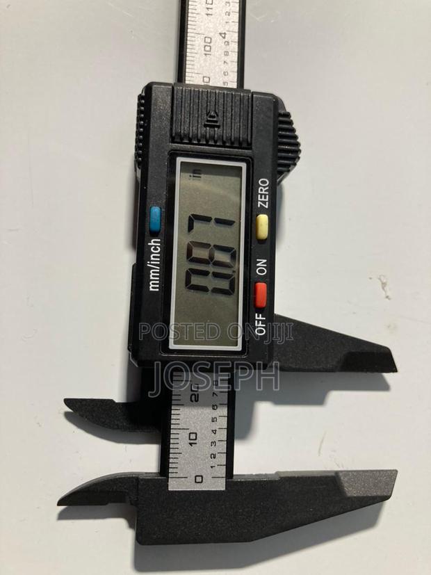 Digital Vernier Calliper · Photo 1
