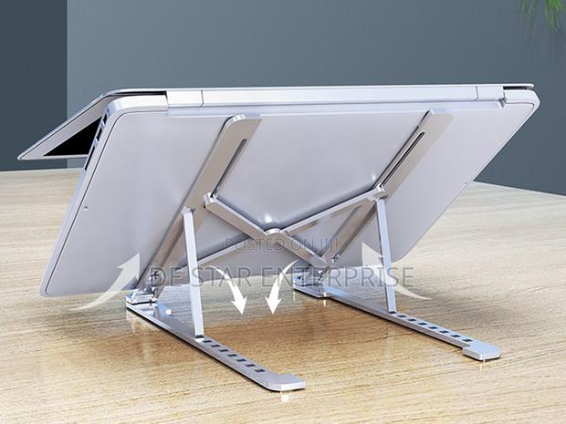 Metallic Laptop Stand · Photo 1