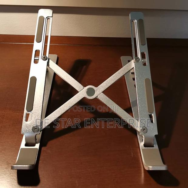 Original Laptop Stand · Photo 1