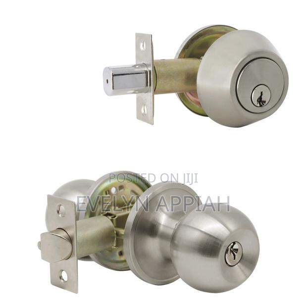 Combo Knob Lock Set With Deadbolt · Photo 2