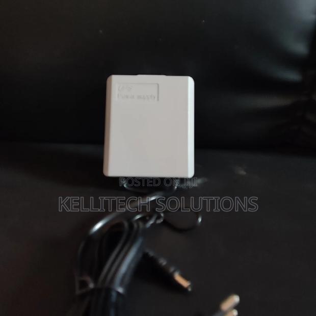 12V Mini UPS for CCTV, Routers Etc · Photo 2