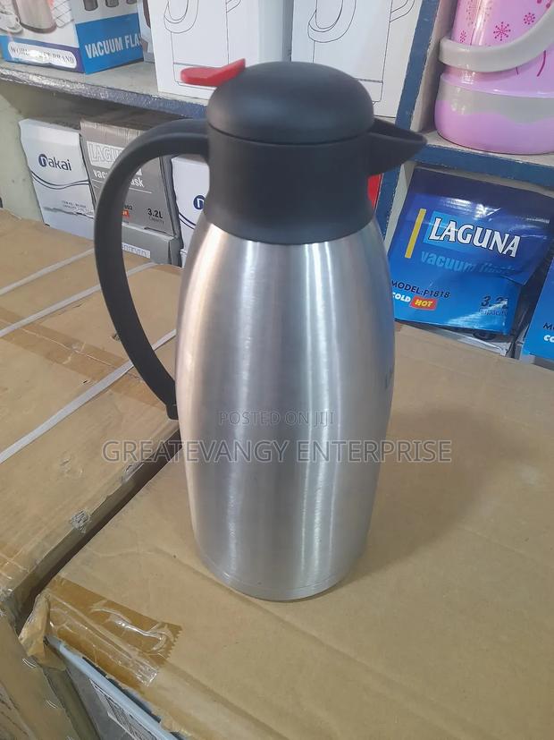 Laguna 3 Litres Stainless Flask · Photo 1