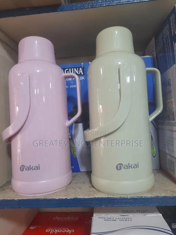 3.2 Litres Vacuum Flask Selling · Photo 2