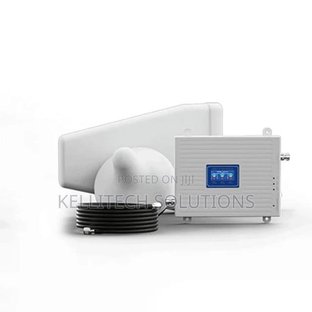 2G 3G 4G Network Booster for Calls and Data · Photo 1
