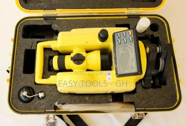 Industrial Geomax Zip 02 Digital Theodolite _ System Set · Photo 2