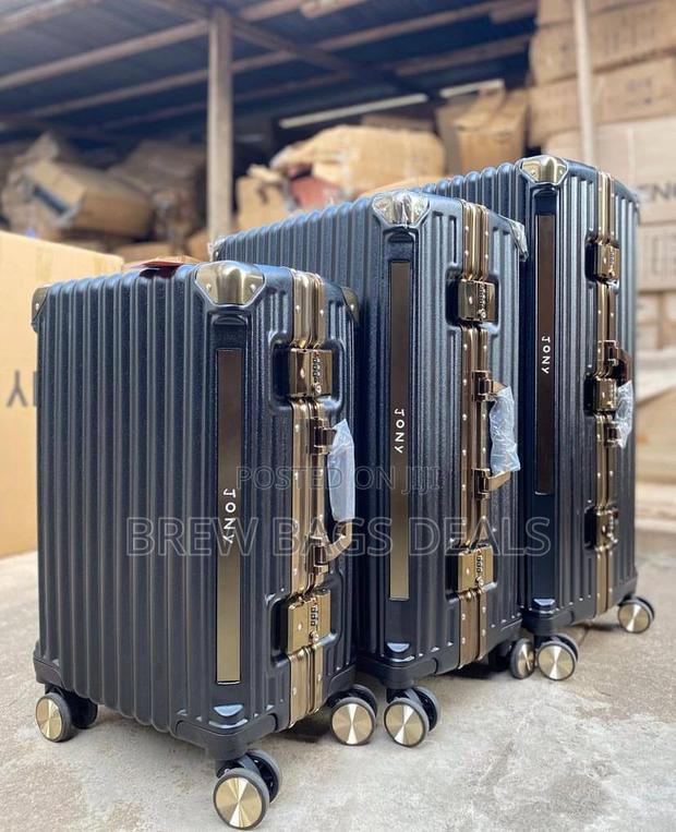 Branded Jony 3set Black Purely Lock Aluminum Trunk Suitcase · Photo 1