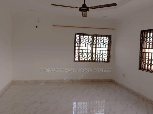 4bdrm House in West Legon for rent · Photo 2
