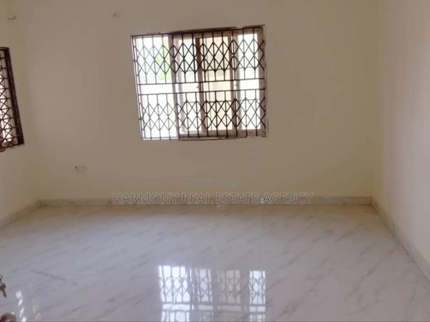 4bdrm House in West Legon for rent · Photo 6