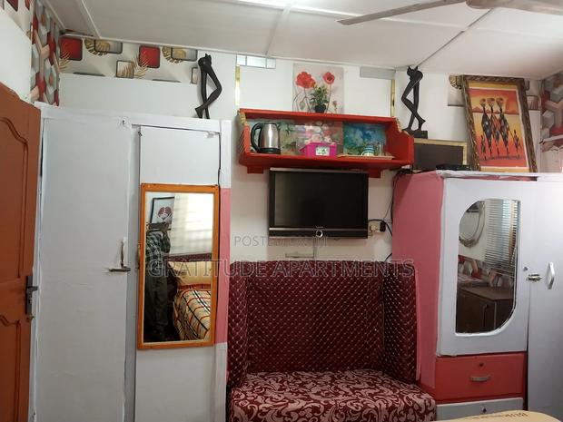 Gratitude Ambassador Suite: 1bdrm Short Stay:Ghc300 Per Day: 2 Guests · Photo 4