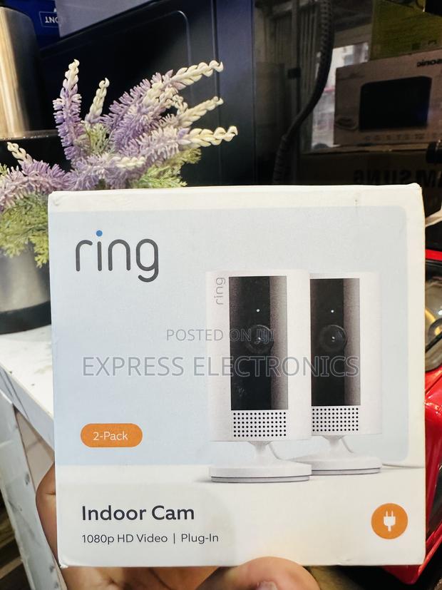 High Quality Sleek Ring Indoor Cam 1080p HD Plug In · Photo 1